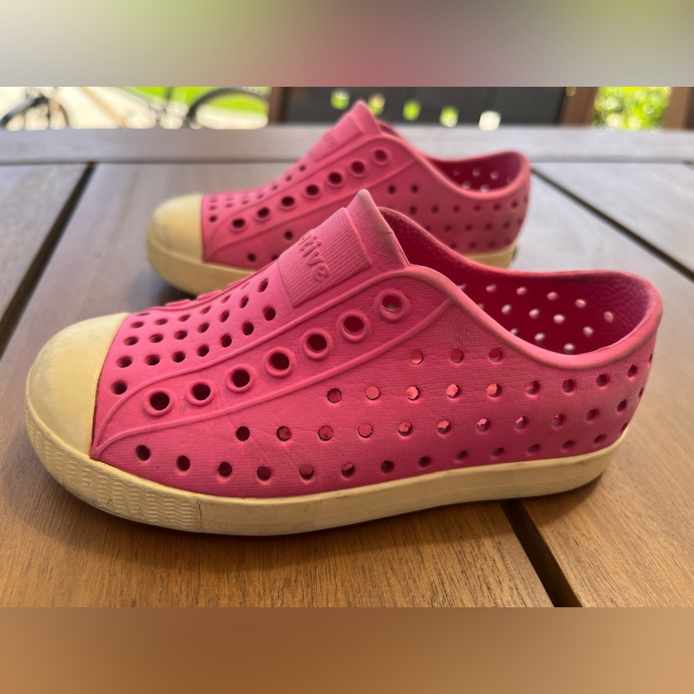 Toddler girl Native shoes